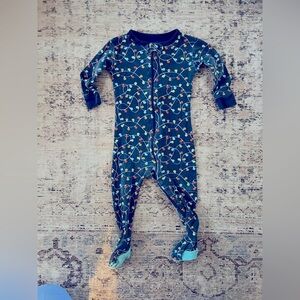 GAP Kids Holiday Lights Footie - Dark Blue